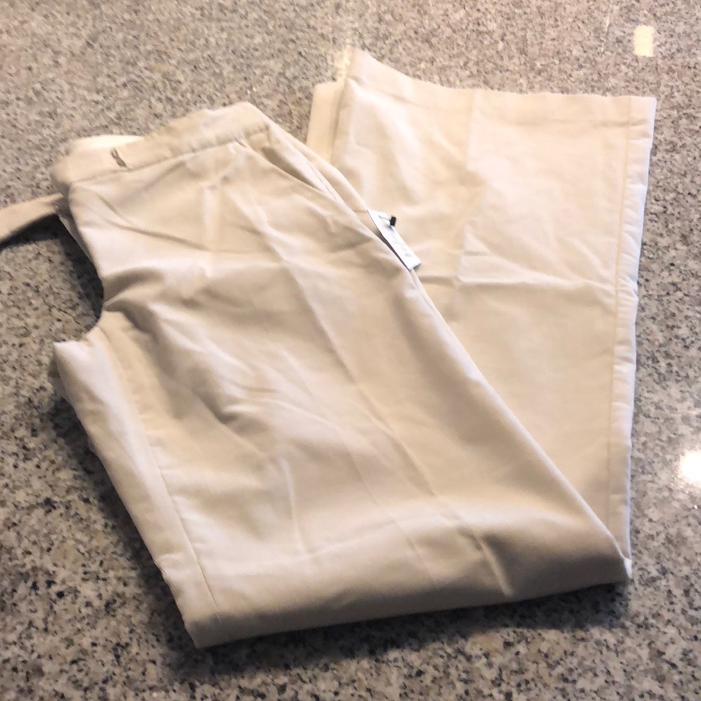 🌸NWT Theory corduroy pants🌸